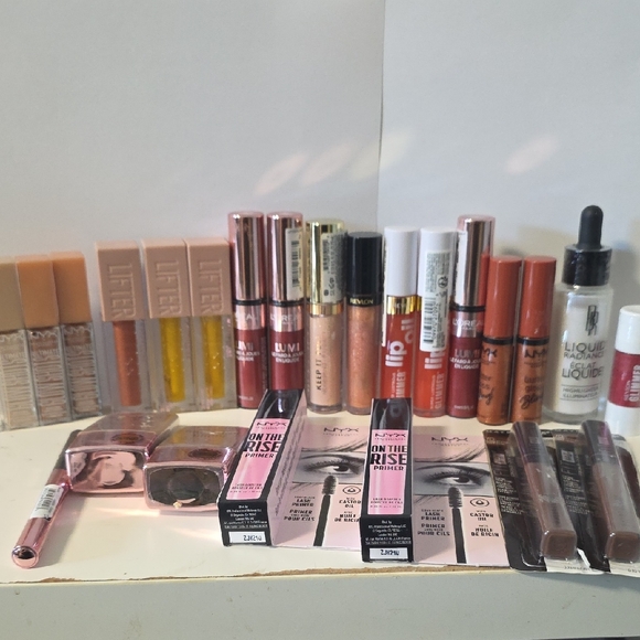 NYX Maybeline Lorealrevlon Lip Gloss Eye Shadow Collection 25pcs
